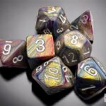 Chessex Festive Mini-Polyhedral Carousel/white 7-Die Set